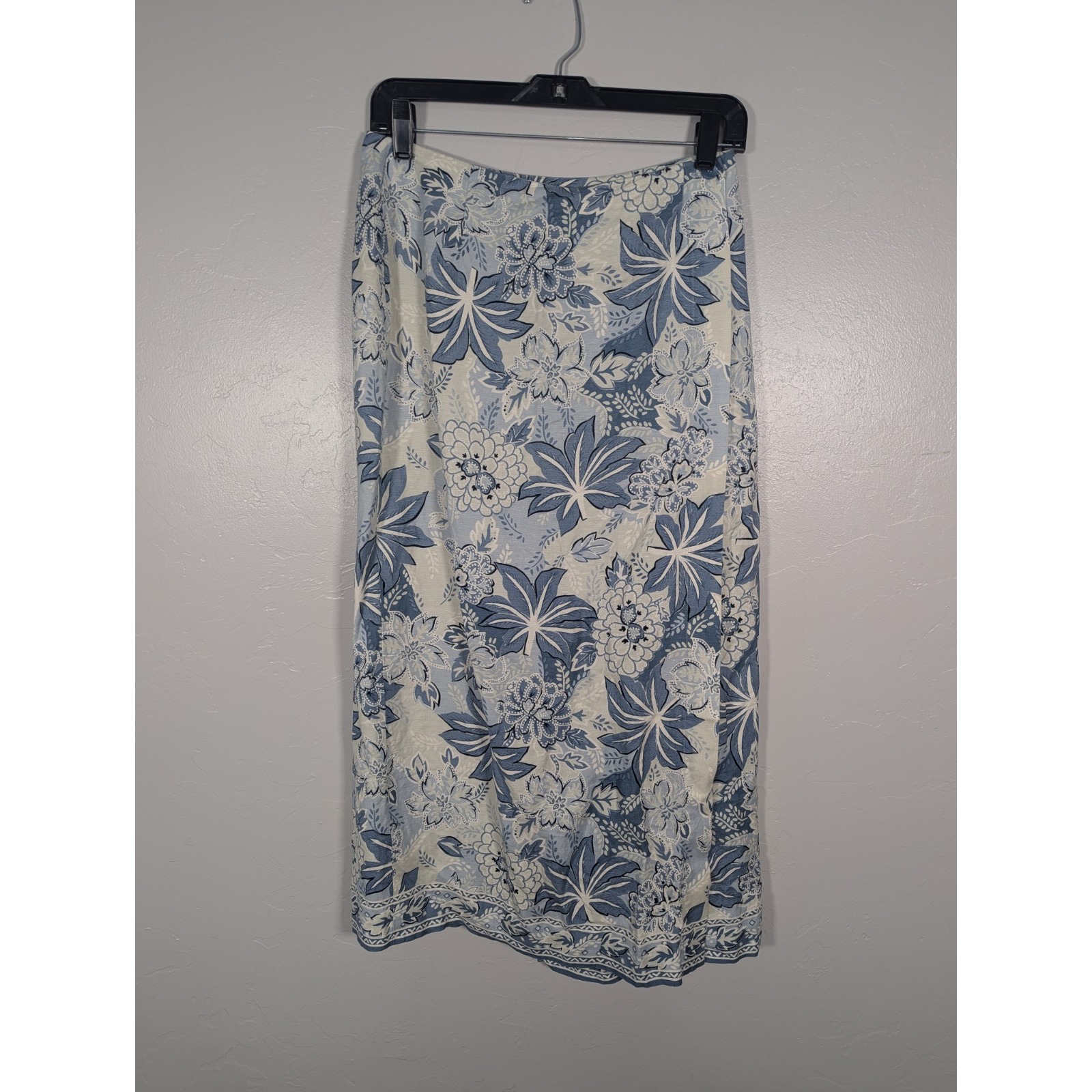 Talbots Womens Wrap Skirt 8 Linen Blend Blue Coastal Floral Resort Cruise